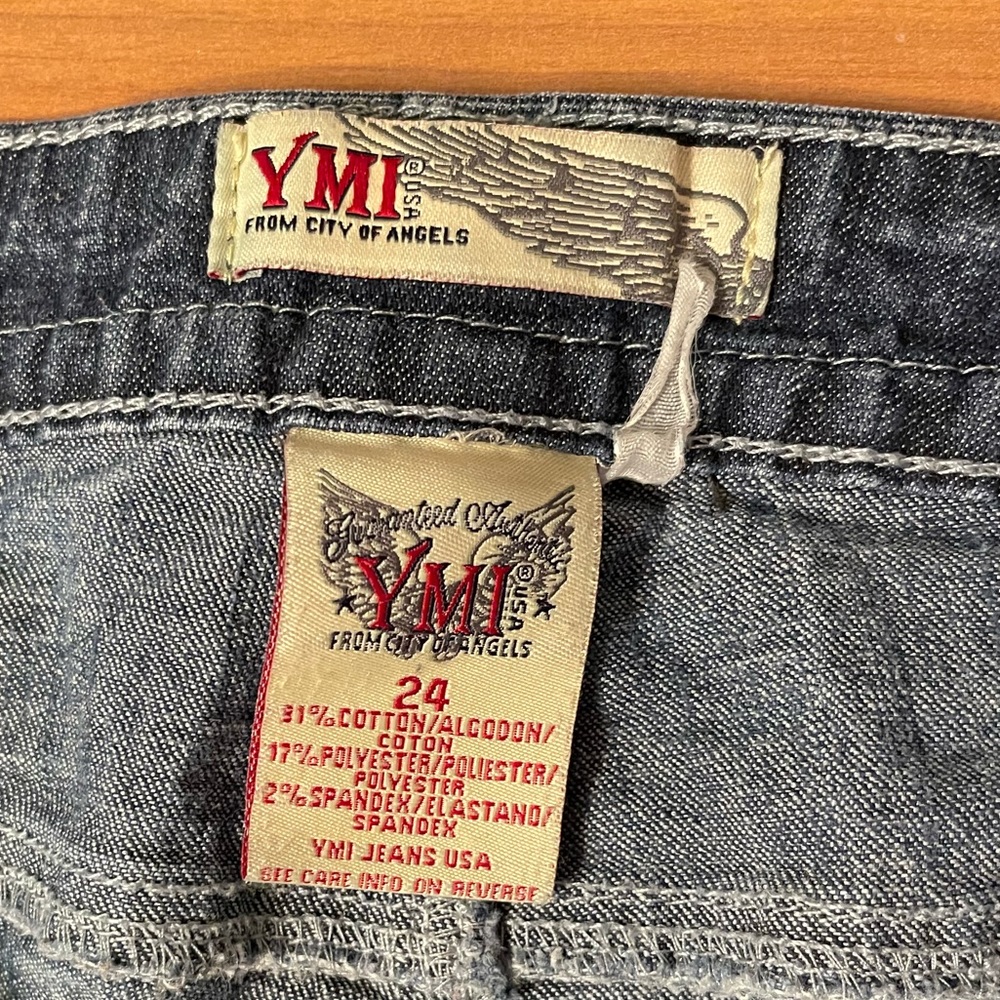 YMI Jeans - Picture 9 of 9